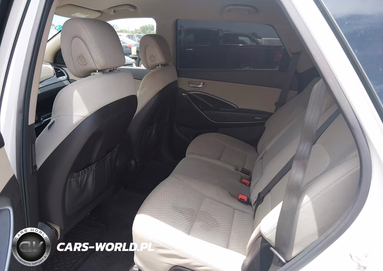 2018 Hyundai Santa Fe Se VIN:KM8SM4HF3JU286056 - 8