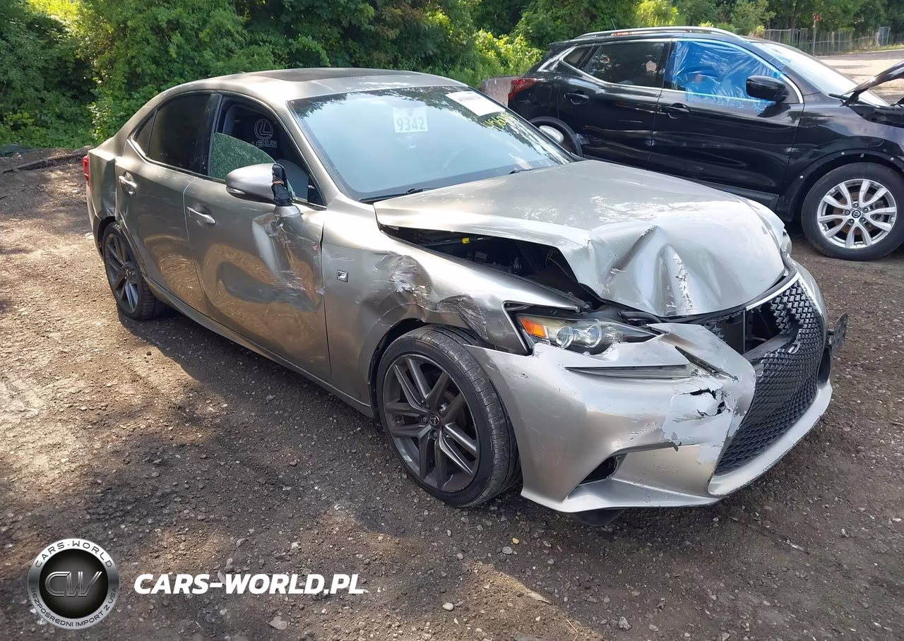 2015 Lexus Is 250 – zdjęcie 1 z 17