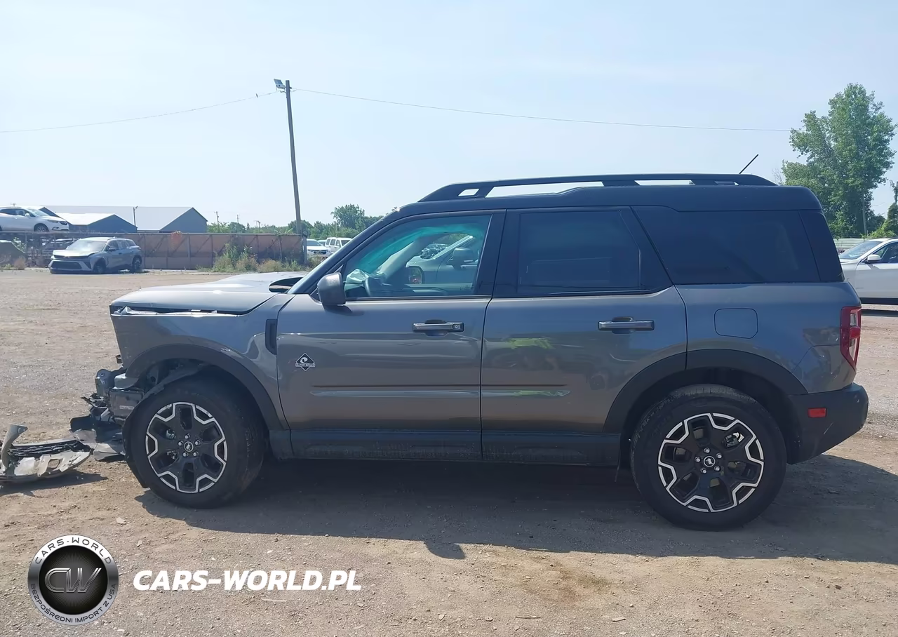2025 Ford Bronco Sport Outer Banks VIN:3FMCR9CN8SRF79820 - 15