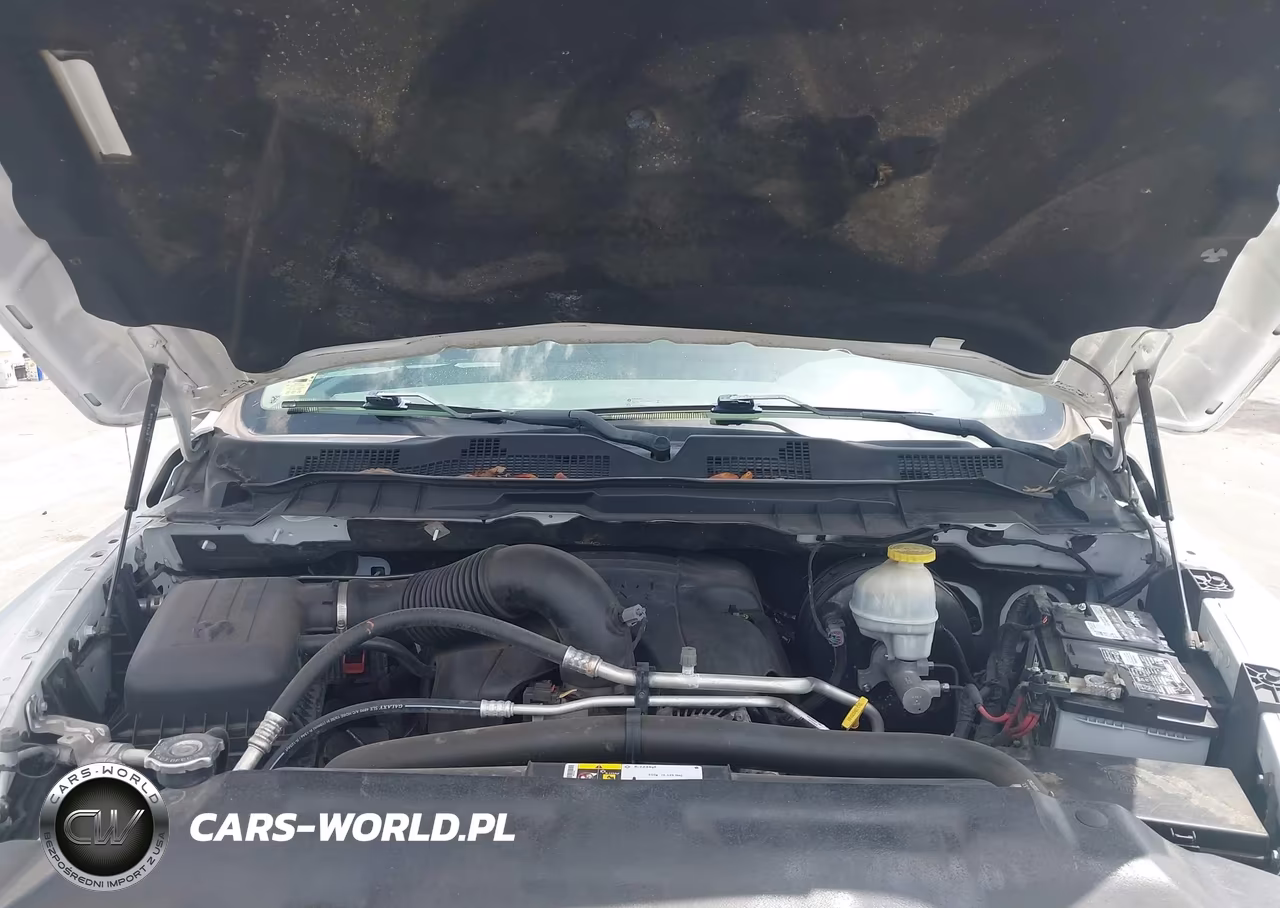 2019 Ram 1500 Classic Tradesman 4X4 6'4 Box VIN:1C6RR7ST0KS659417 - 10