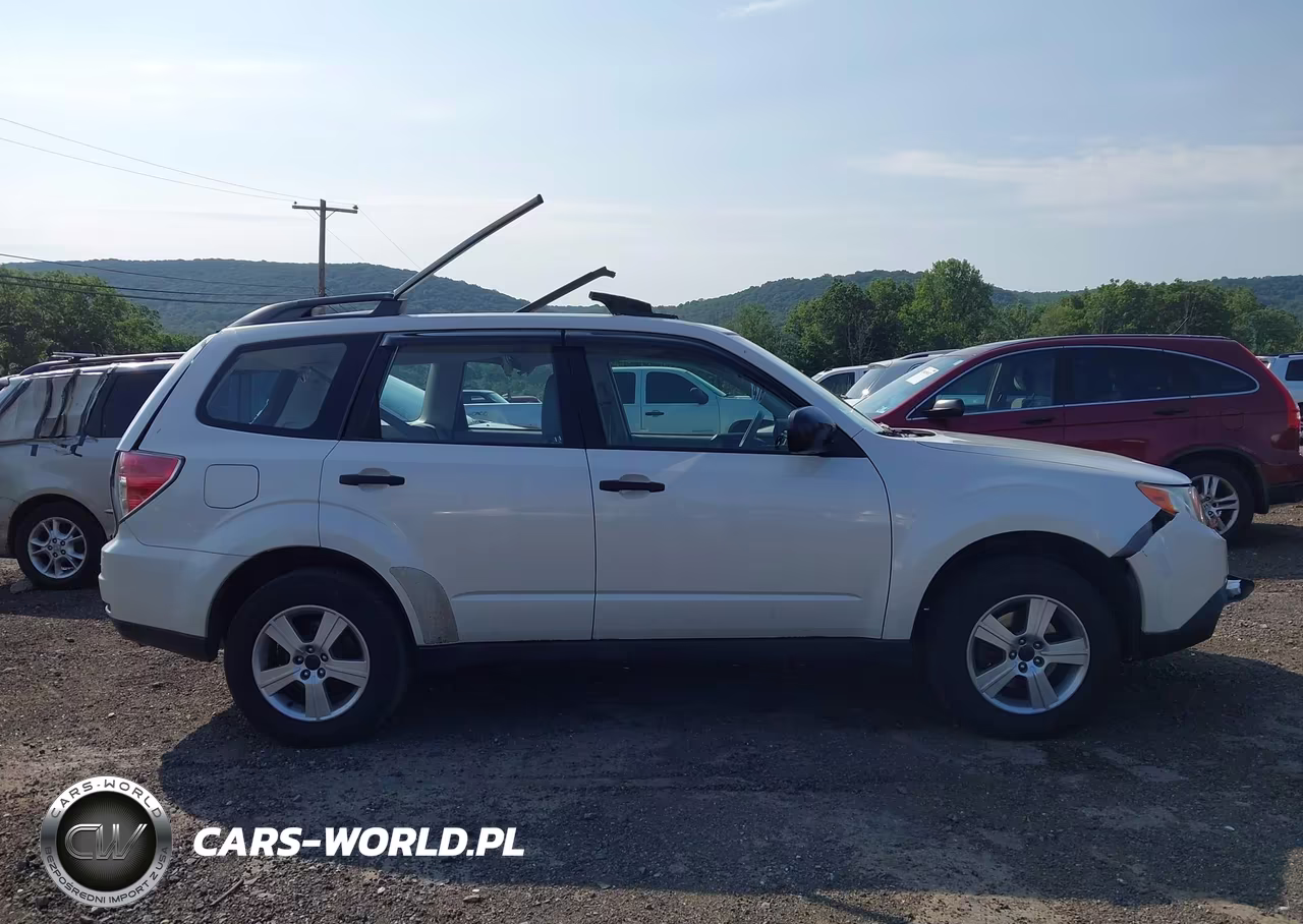 2012 Subaru Forester 2.5X VIN:JF2SHABC8CH401995 - 13