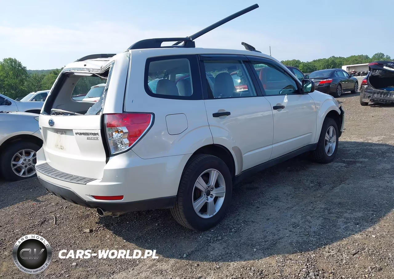 2012 Subaru Forester 2.5X VIN:JF2SHABC8CH401995 - 4