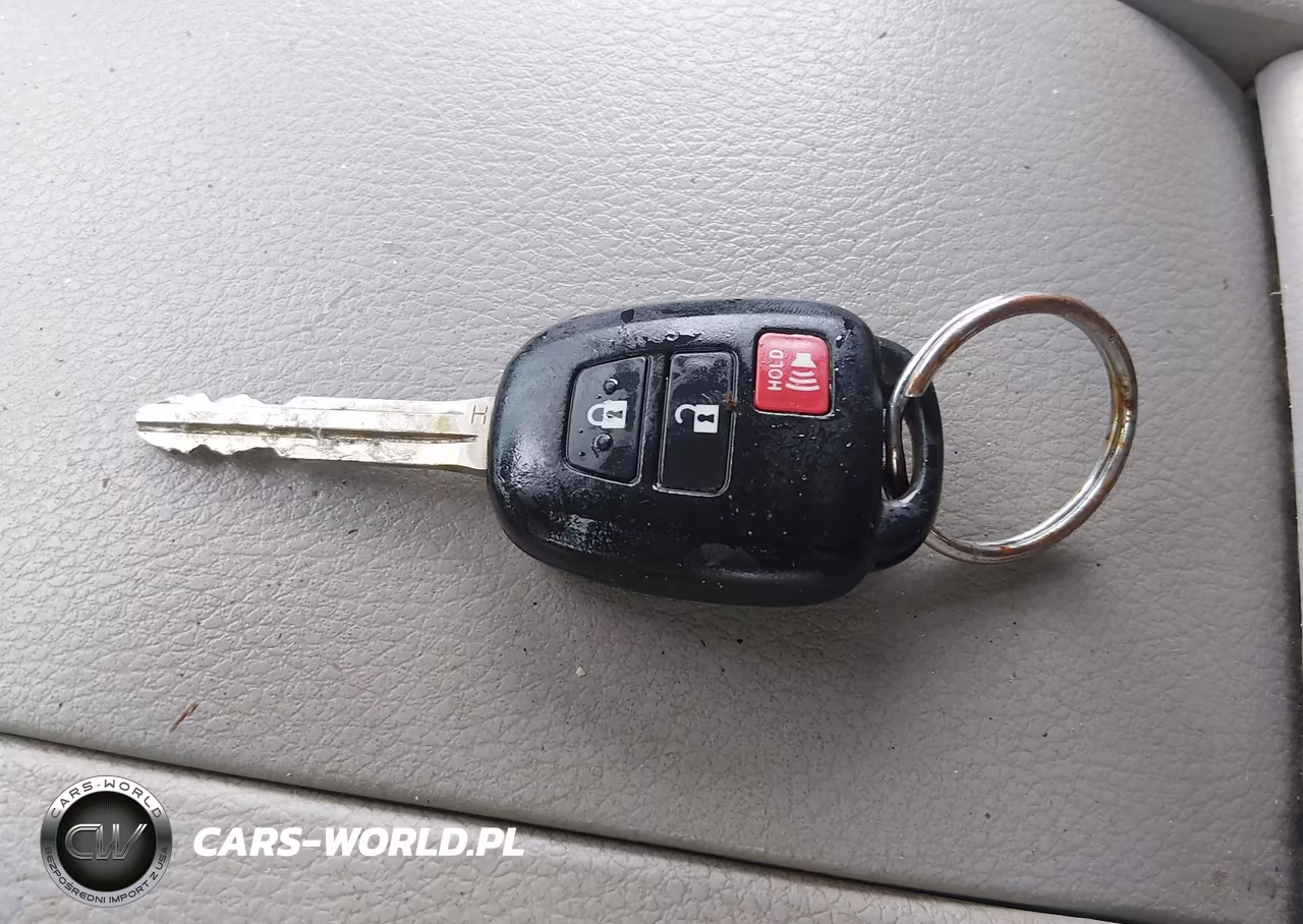 2019 Toyota Highlander Le VIN:5TDZZRFH3KS341276 - 11