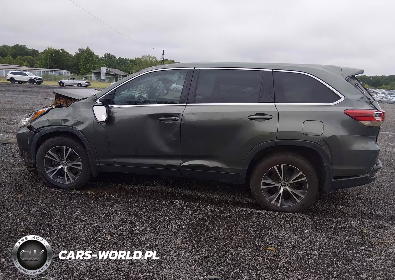 2019 Toyota Highlander Le VIN:5TDZZRFH3KS341276 - 15