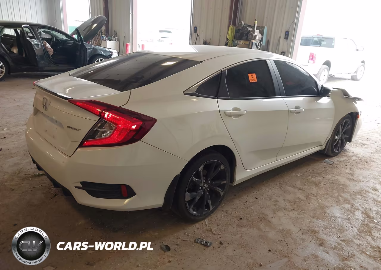 2020 Honda Civic Sport VIN:2HGFC2E82LH579117 - 4