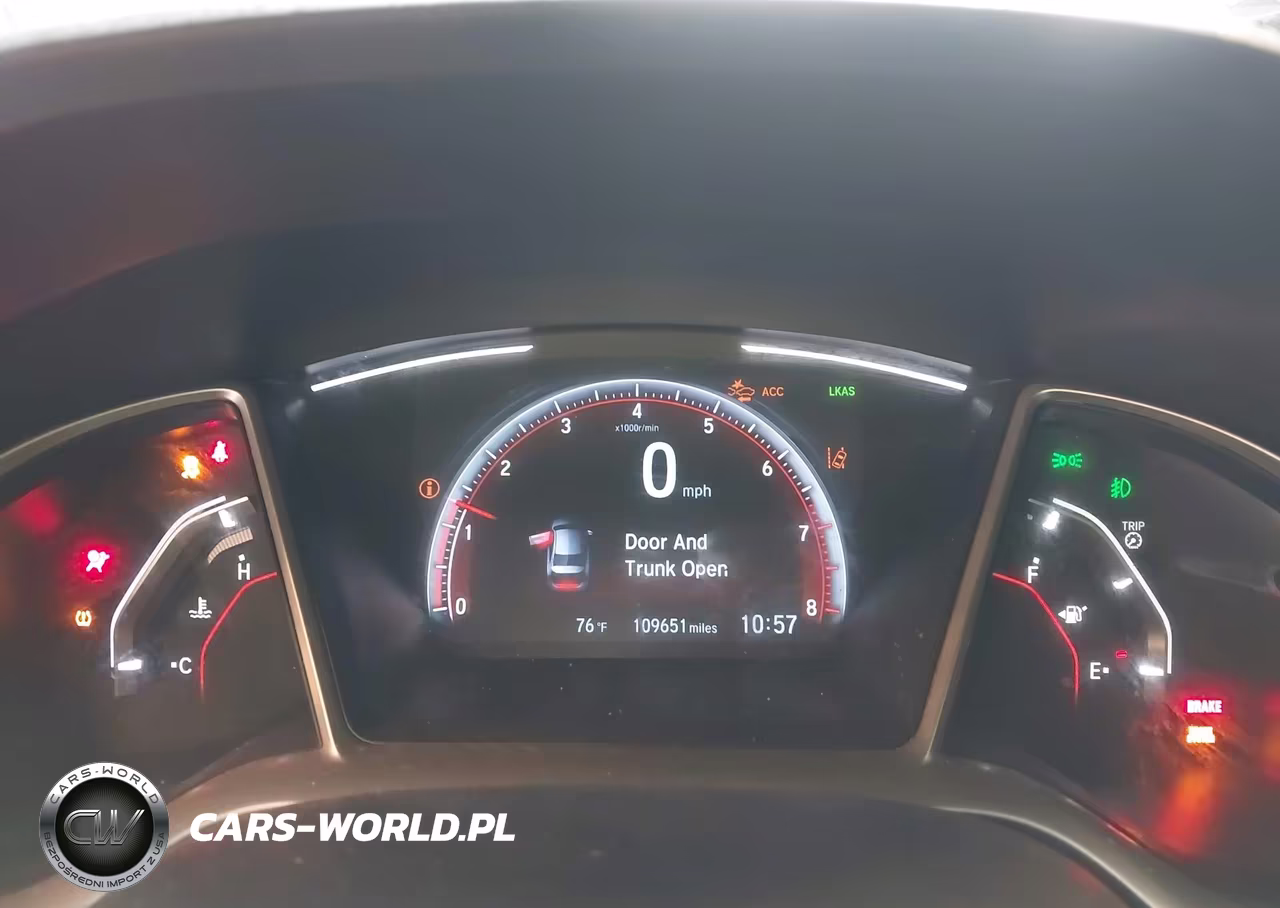 2020 Honda Civic Sport VIN:2HGFC2E82LH579117 - 7