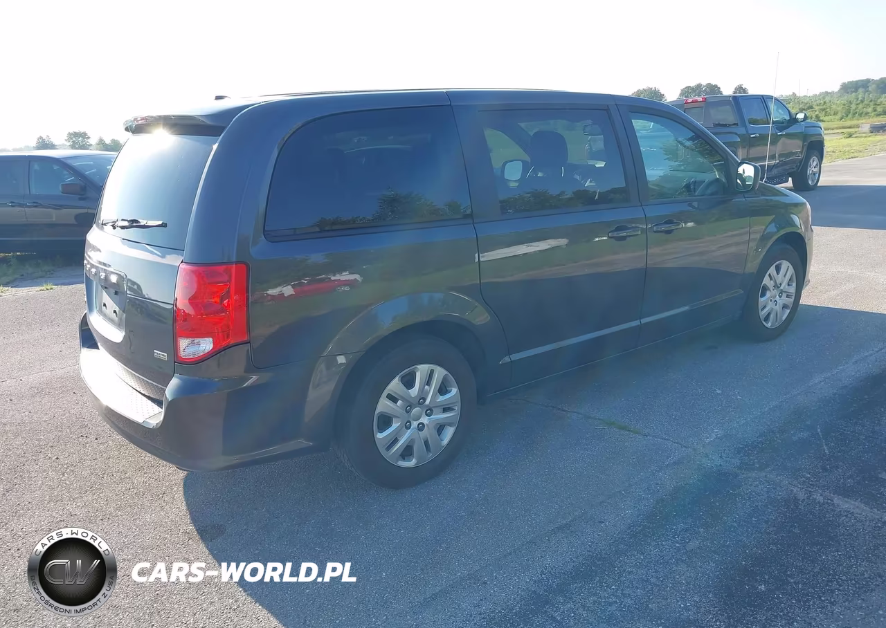 2018 Dodge Grand Caravan Se VIN:2C4RDGBG0JR313149 - 4