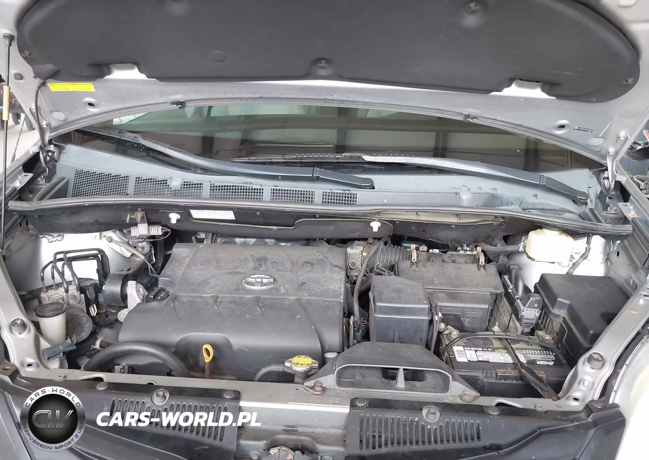 2012 Toyota Sienna Base V6 7 Passenger VIN:5TDZK3DCXCS226670 - 10