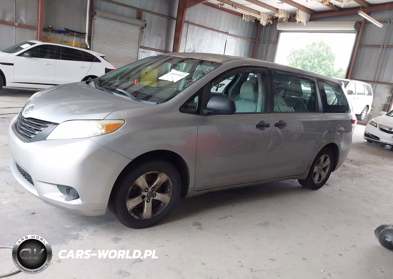 2012 Toyota Sienna Base V6 7 Passenger VIN:5TDZK3DCXCS226670 - 14