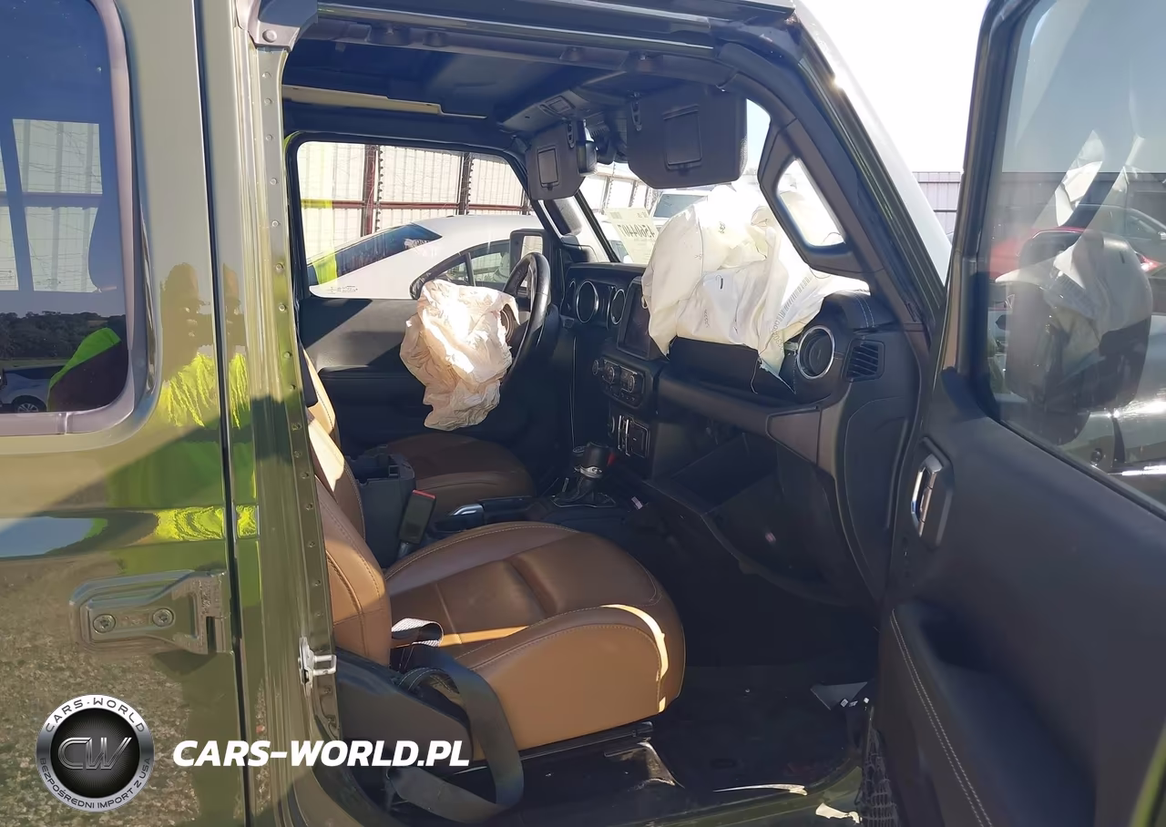 2021 Jeep Wrangler Unlimited Sahara VIN:1C4HJXEN6MW605995 - 5