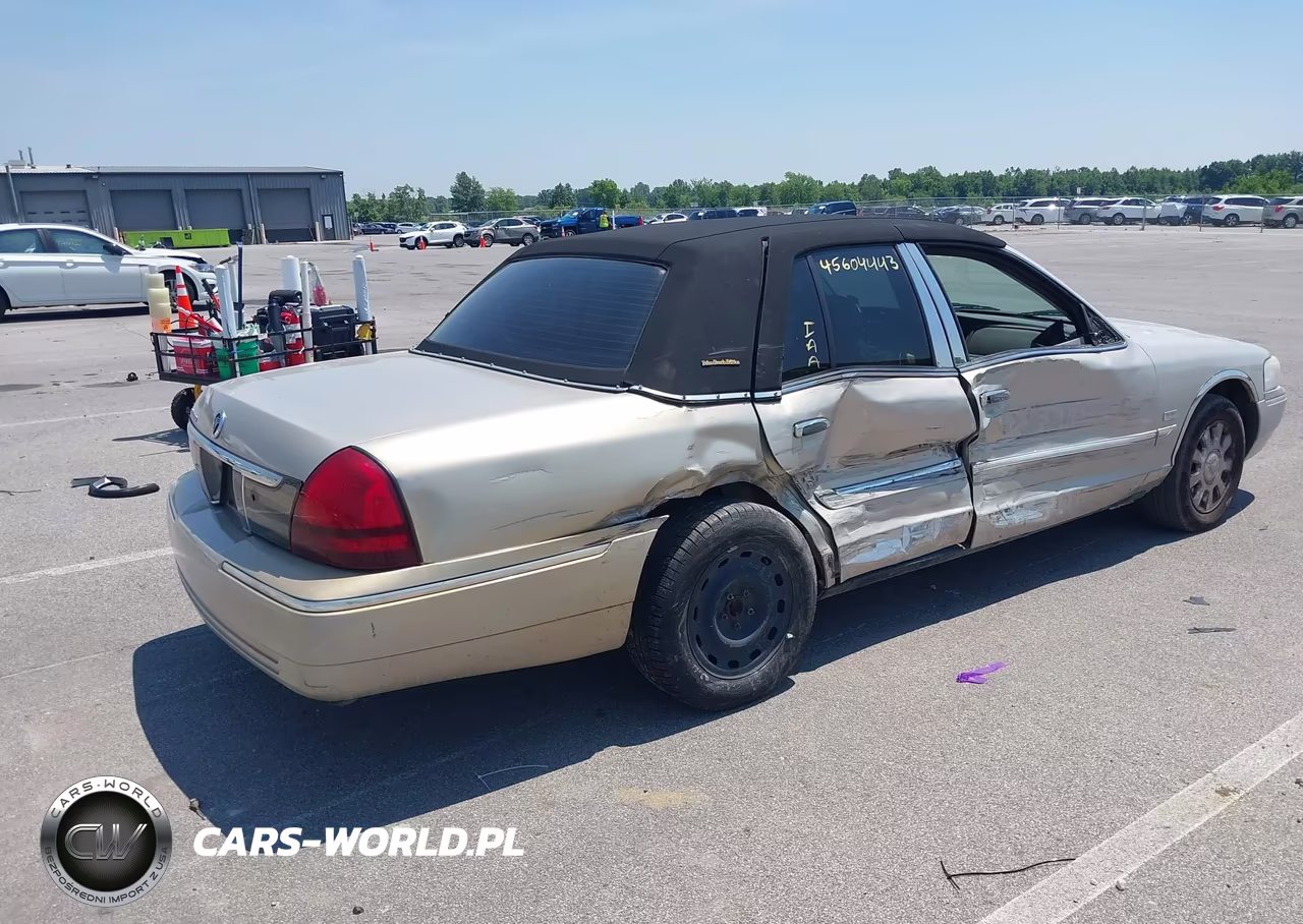 2007 Mercury Grand Marquis Ls VIN:2MEHM75W87X602717 - 4