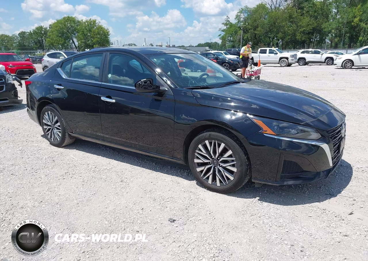 2025 Nissan Altima Sv Fwd – zdjęcie 1 z 17