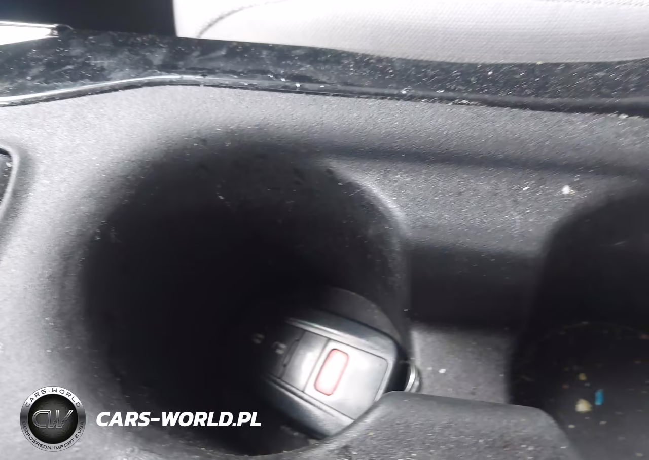 2021 Toyota Corolla Le VIN:5YFVPMAE4MP193221 - 11