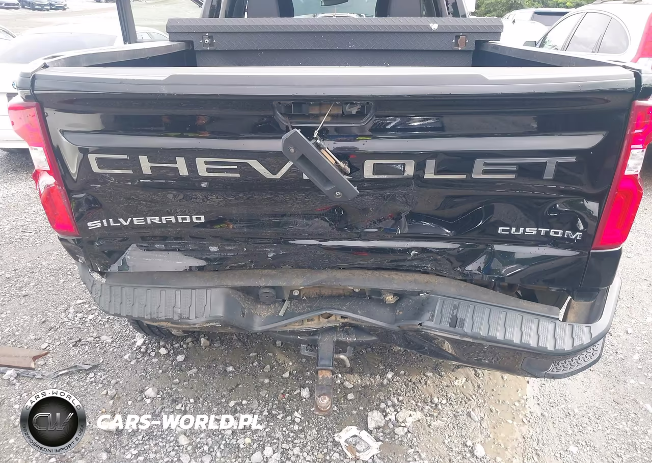 2019 Chevrolet Silverado 1500 Custom VIN:1GCRYBEF6KZ179863 - 6