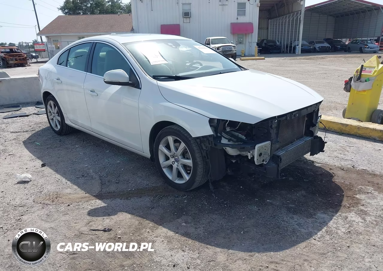 2016 Volvo S60 T5 Drive-E Premier
