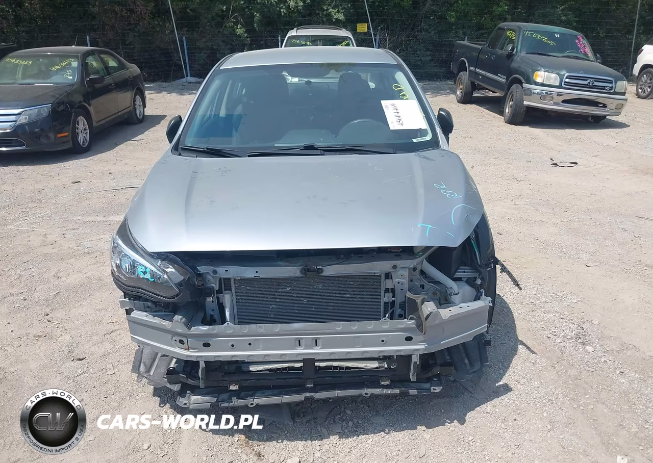 2018 Subaru Impreza VIN:4S3GKAA65J3612678 - 17