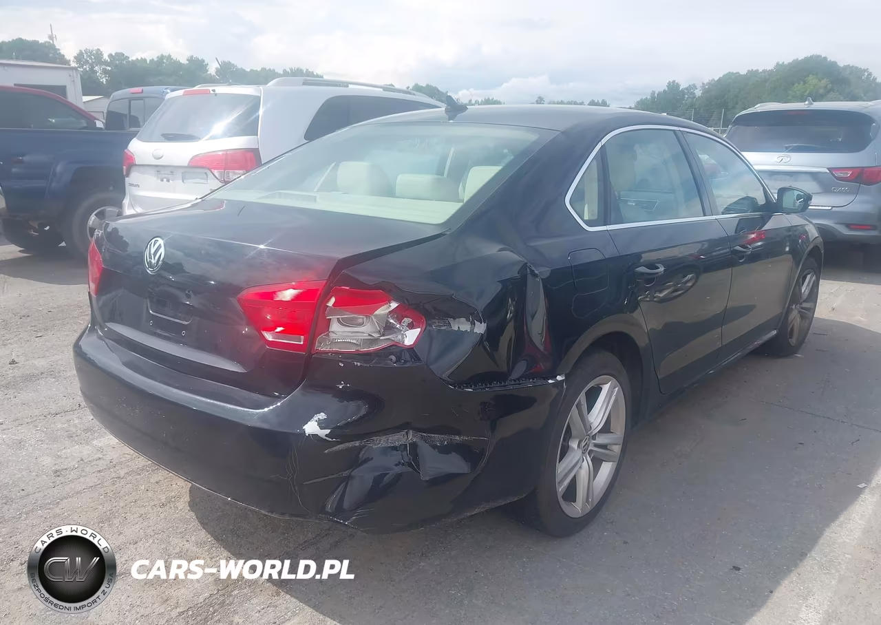 2014 Volkswagen Passat 1.8T Se VIN:1VWBT7A3XEC041014 - 4
