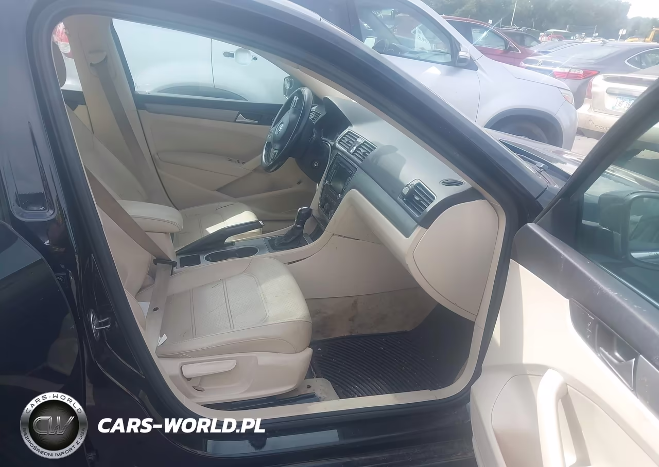 2014 Volkswagen Passat 1.8T Se VIN:1VWBT7A3XEC041014 - 5