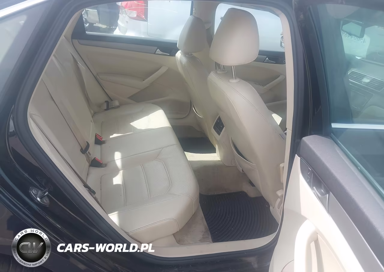 2014 Volkswagen Passat 1.8T Se VIN:1VWBT7A3XEC041014 - 8