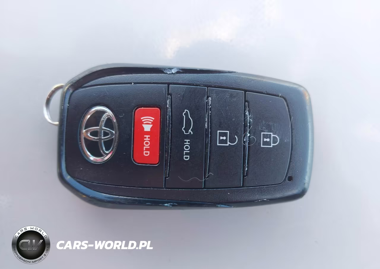 2025 Toyota Camry Le VIN:4T1DAACK6SU609716 - 11