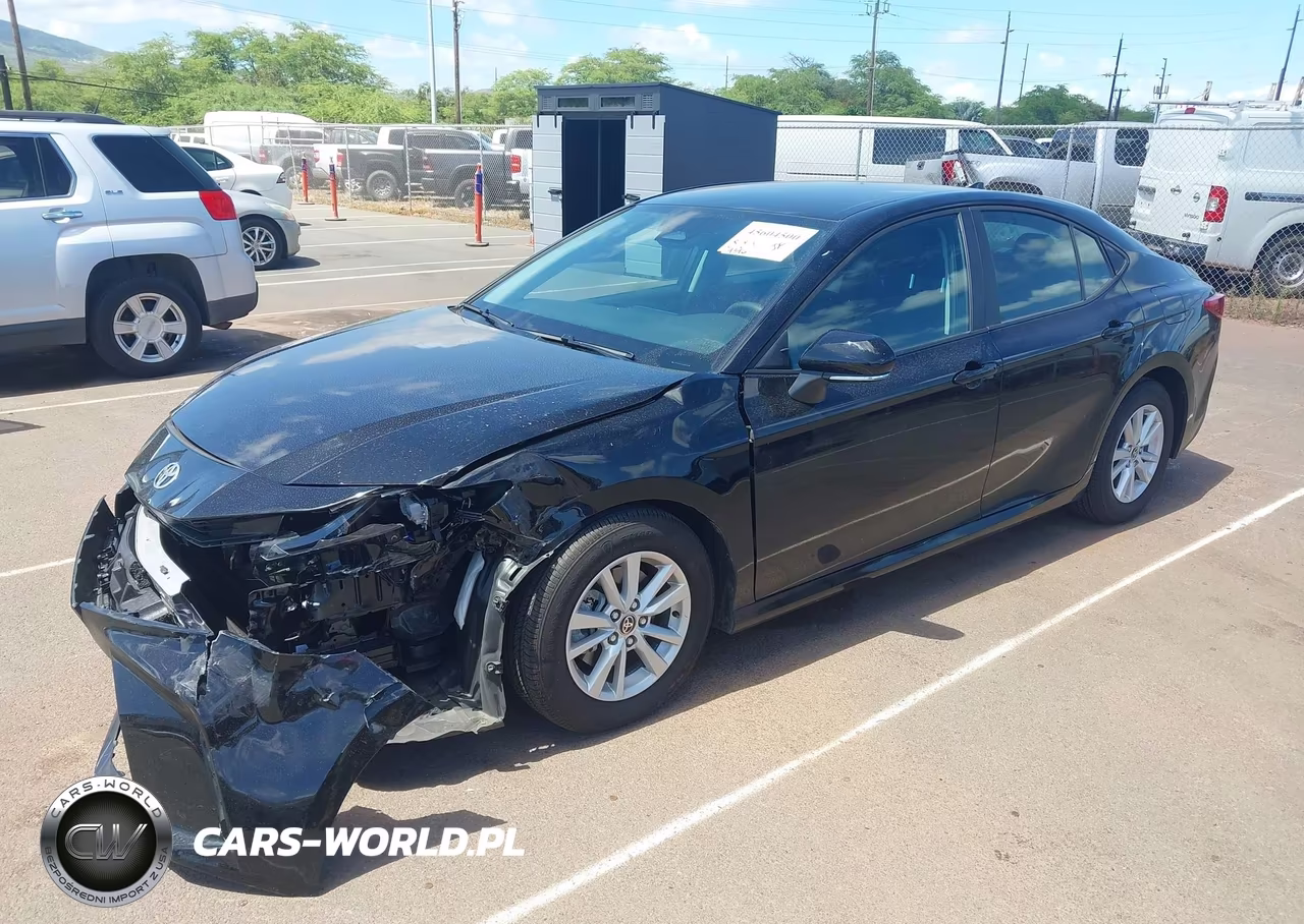 2025 Toyota Camry Le VIN:4T1DAACK6SU609716 - 6