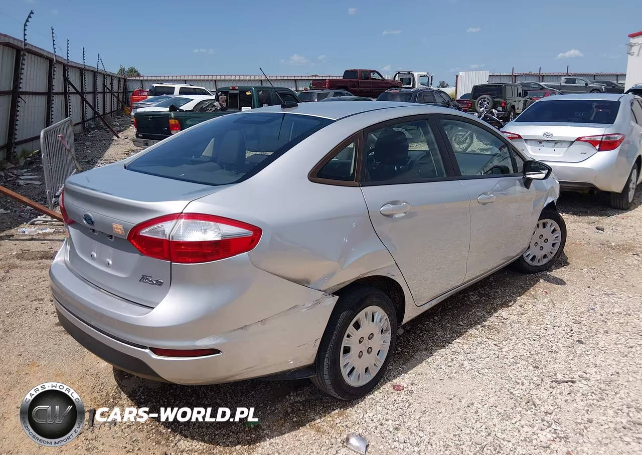 2019 Ford Fiesta S VIN:3FADP4AJ8KM140055 - 4