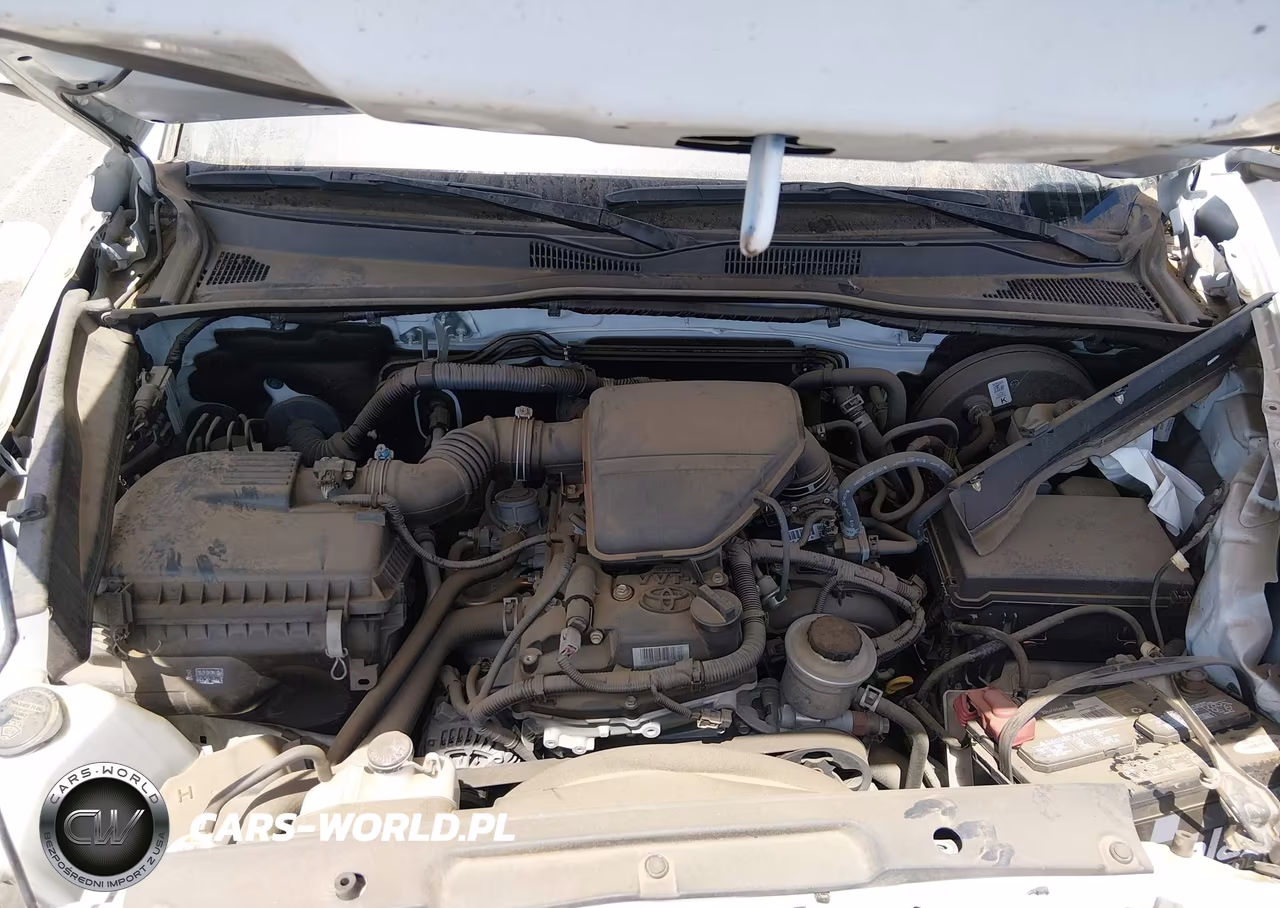 2020 Toyota Tacoma Sr5 VIN:5TFAX5GN5LX187147 - 10
