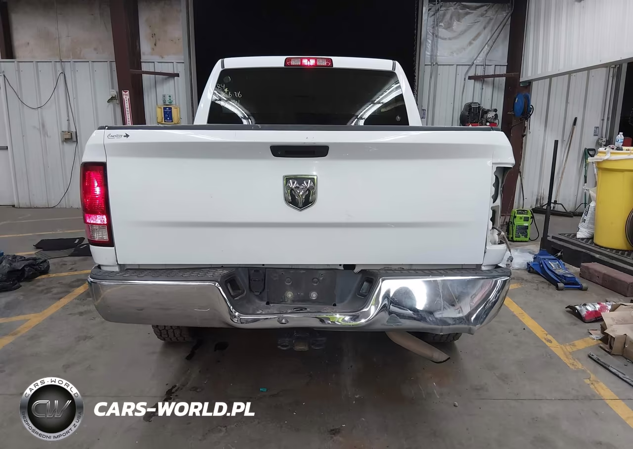2020 Ram 1500 Classic Tradesman 4X2 5'7 Box VIN:3C6RR6KTXLG130141 - 17