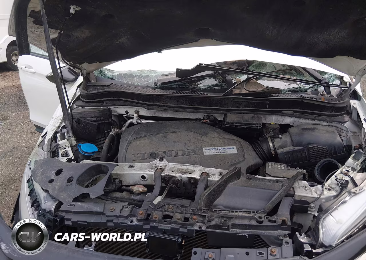 2019 Honda Passport Touring VIN:5FNYF8H93KB008617 - 10