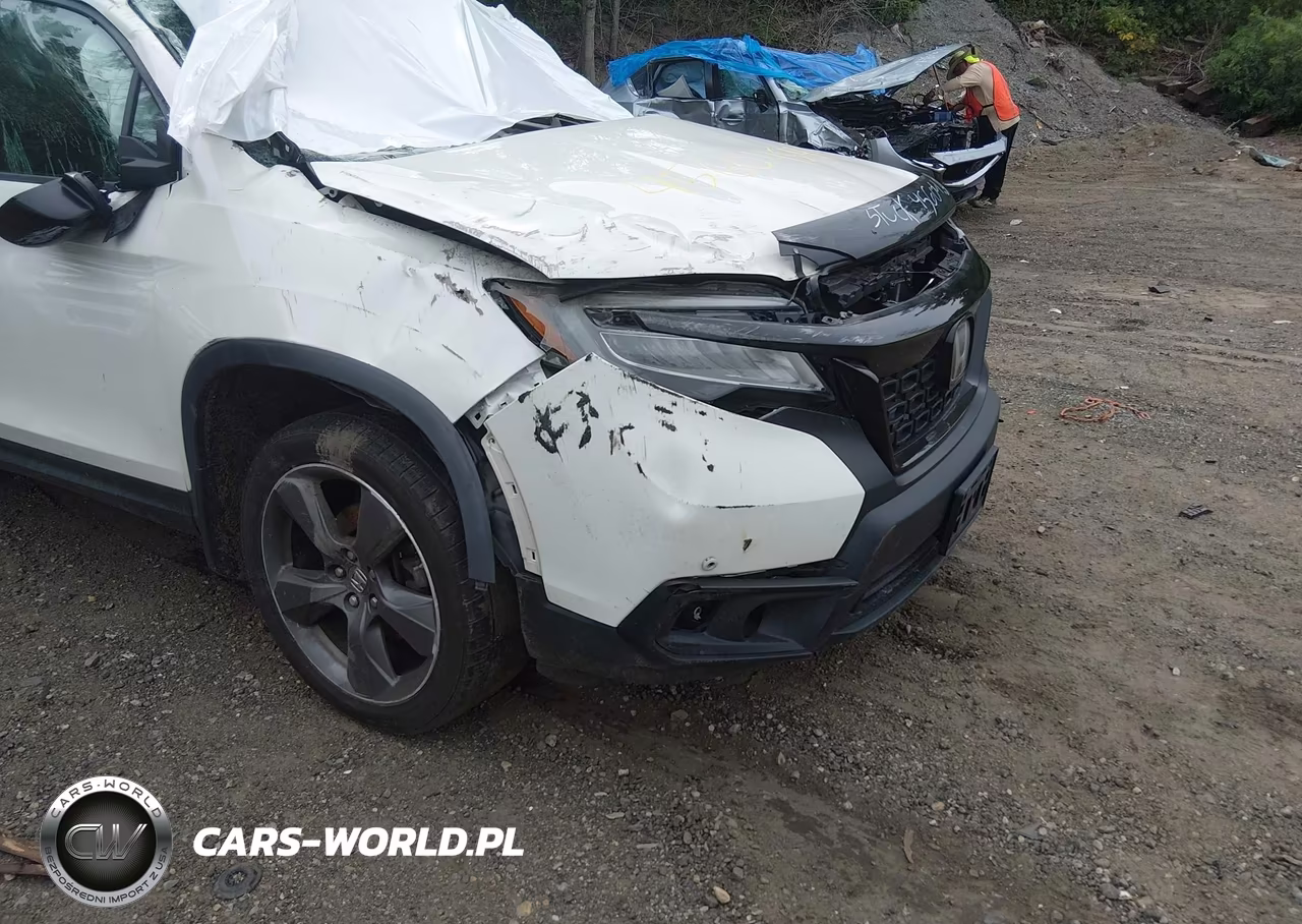 2019 Honda Passport Touring VIN:5FNYF8H93KB008617 - 20