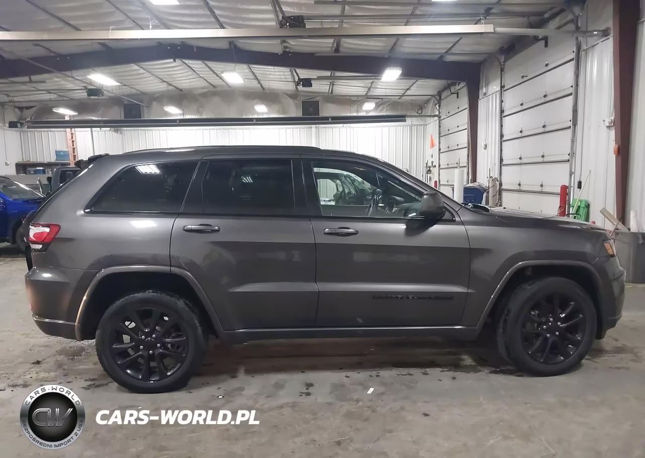 2019 Jeep Grand Cherokee Altitude 4X4 VIN:1C4RJFAG7KC793303 - 14