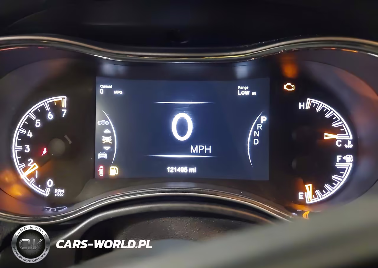 2019 Jeep Grand Cherokee Altitude 4X4 VIN:1C4RJFAG7KC793303 - 7