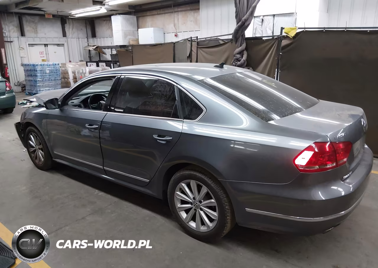 2013 Volkswagen Passat 2.5L Sel VIN:1VWCH7A37DC055649 - 14