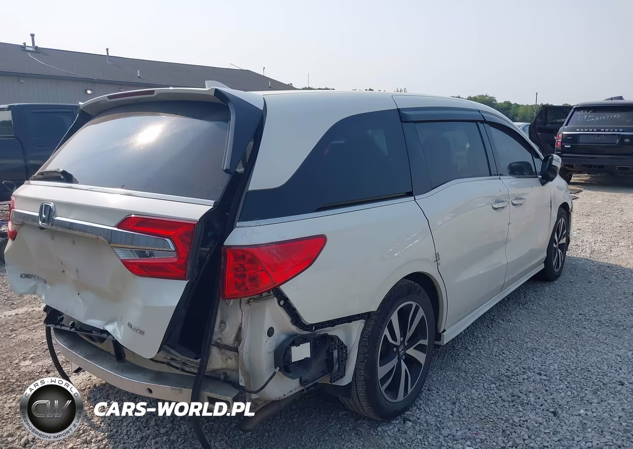 2019 Honda Odyssey Elite VIN:5FNRL6H91KB022288 - 17