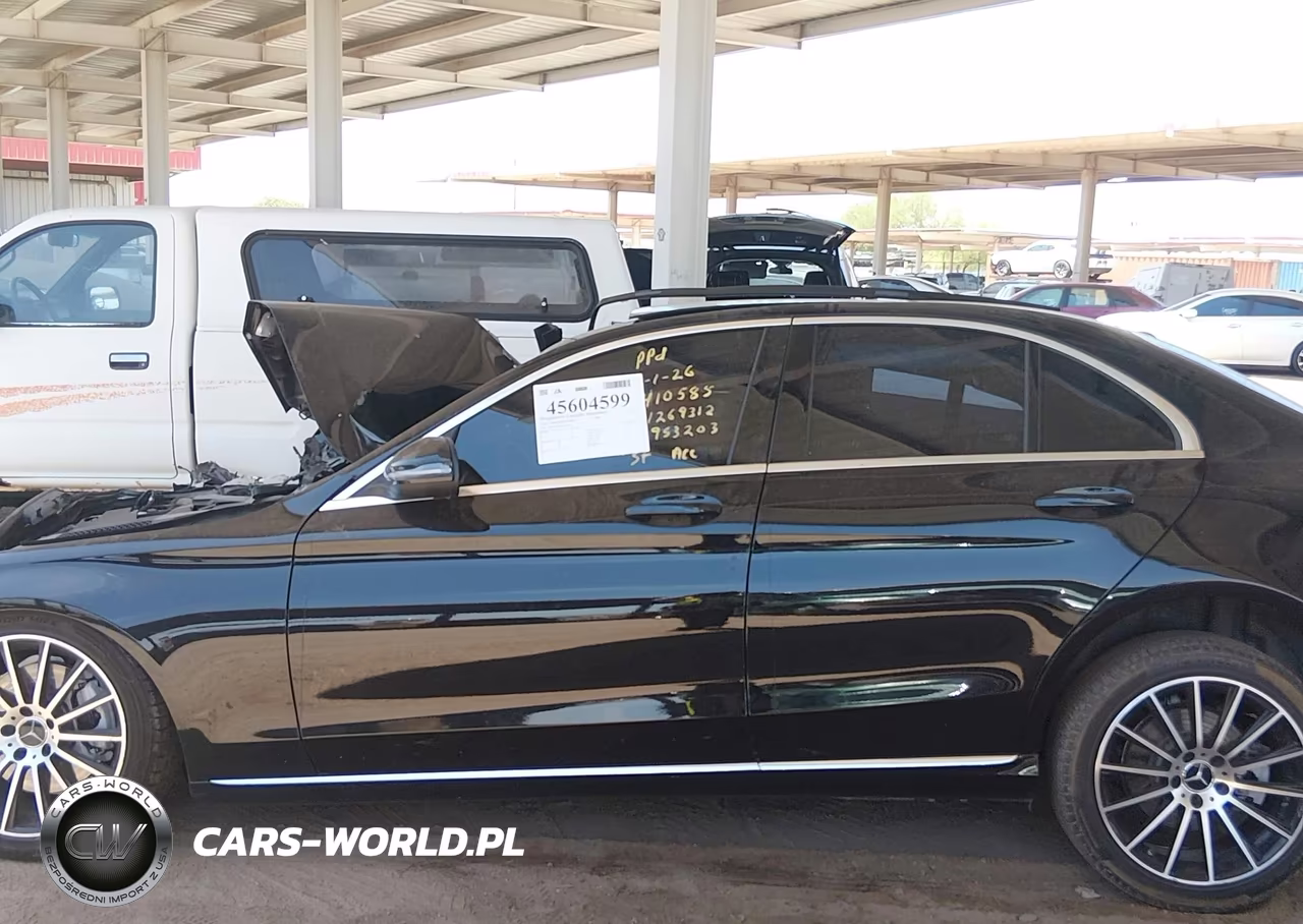 2018 Mercedes-Benz C 300 VIN:WDDWF4JB5JR410585 - 13