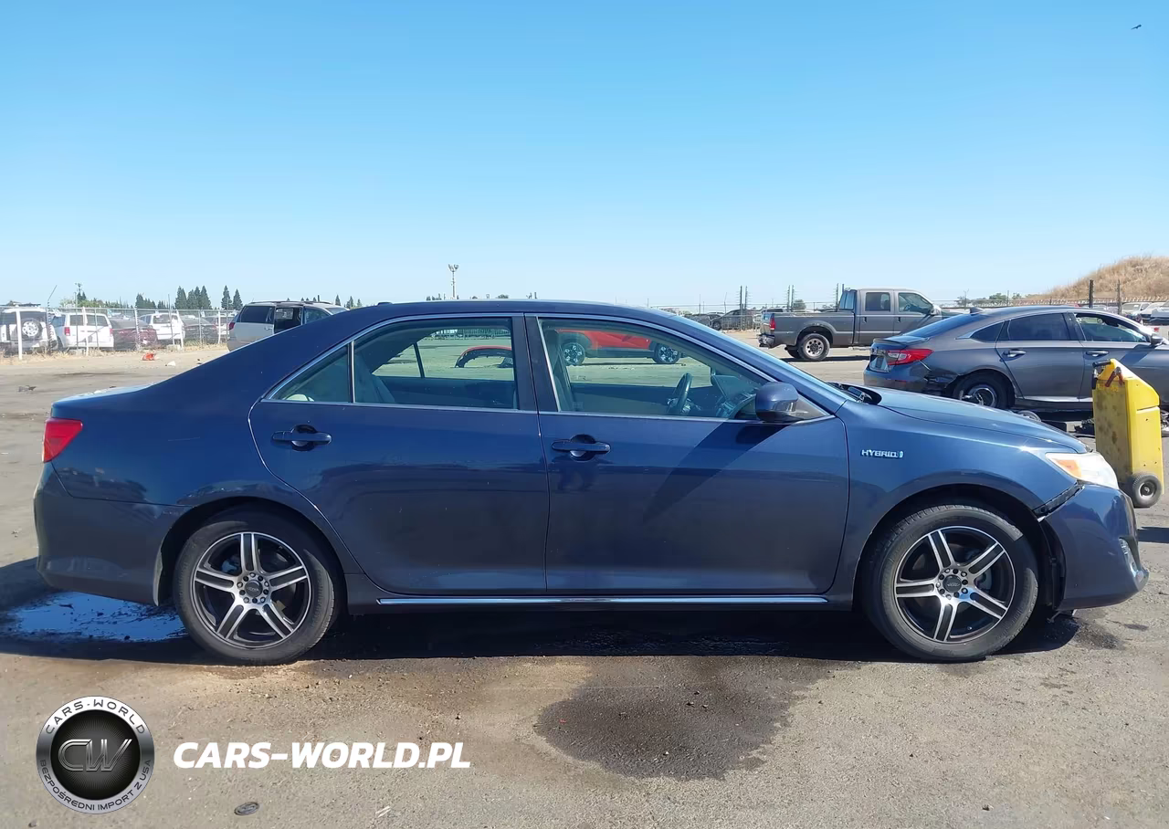 2014 Toyota Camry Hybrid Xle VIN:4T1BD1FK3EU125114 - 13
