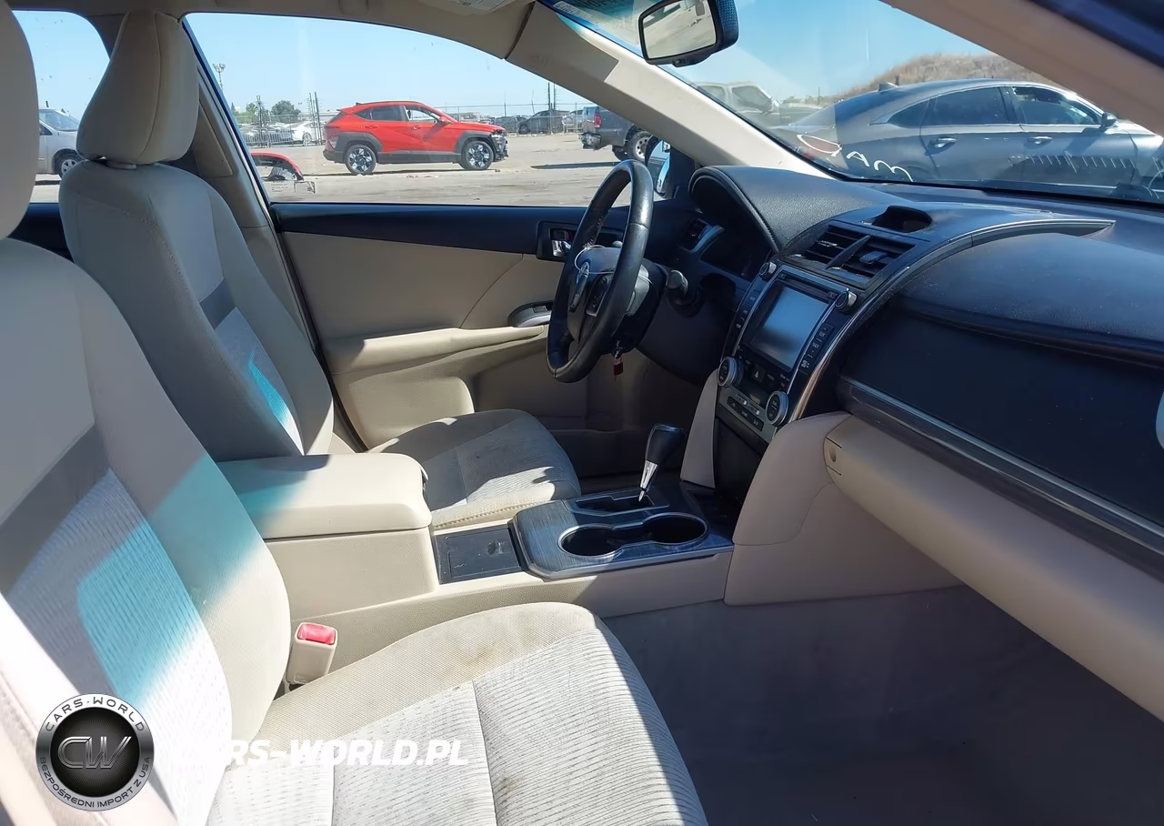 2014 Toyota Camry Hybrid Xle VIN:4T1BD1FK3EU125114 - 5