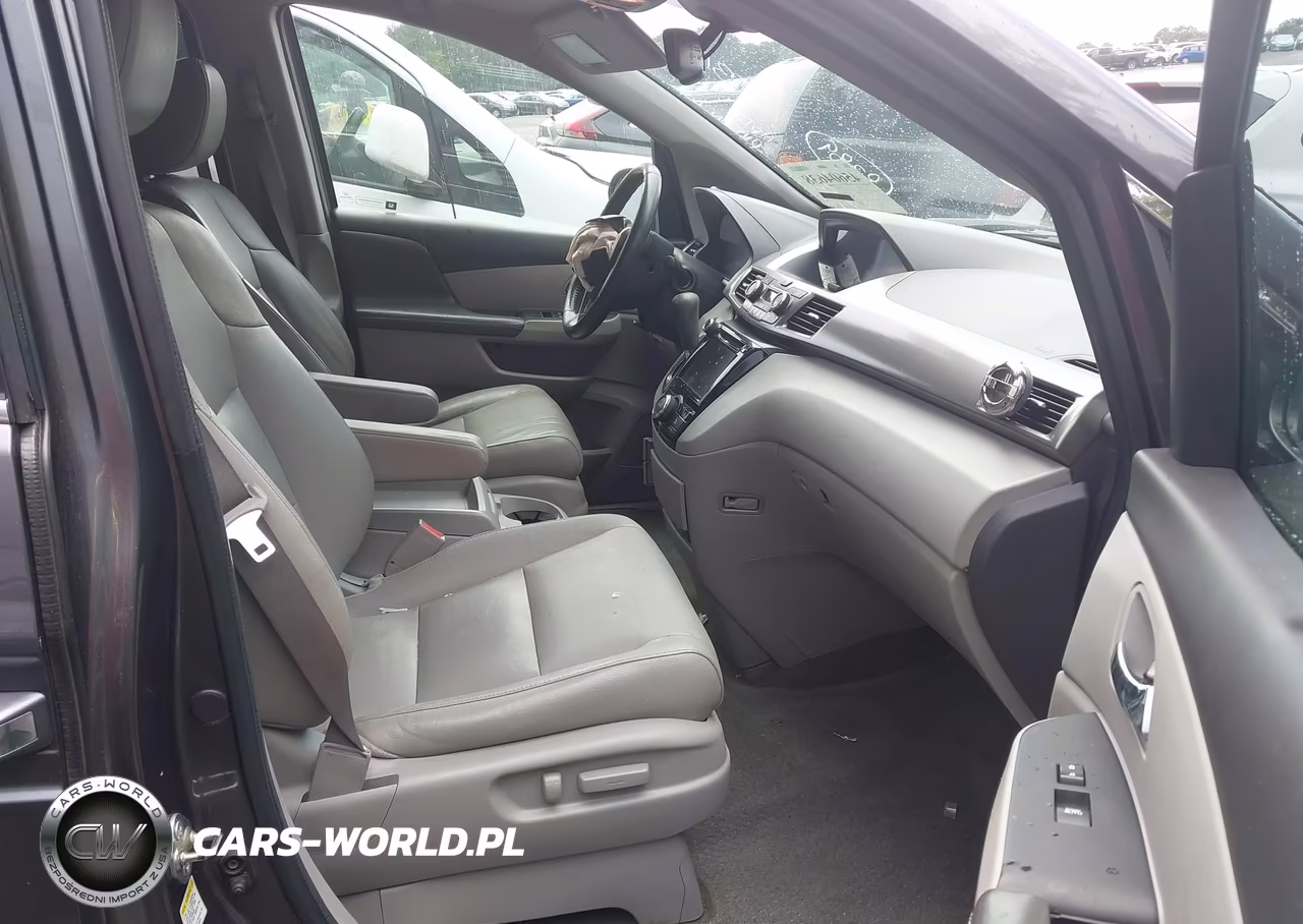 2017 Honda Odyssey Ex-L VIN:5FNRL5H68HB018389 - 5