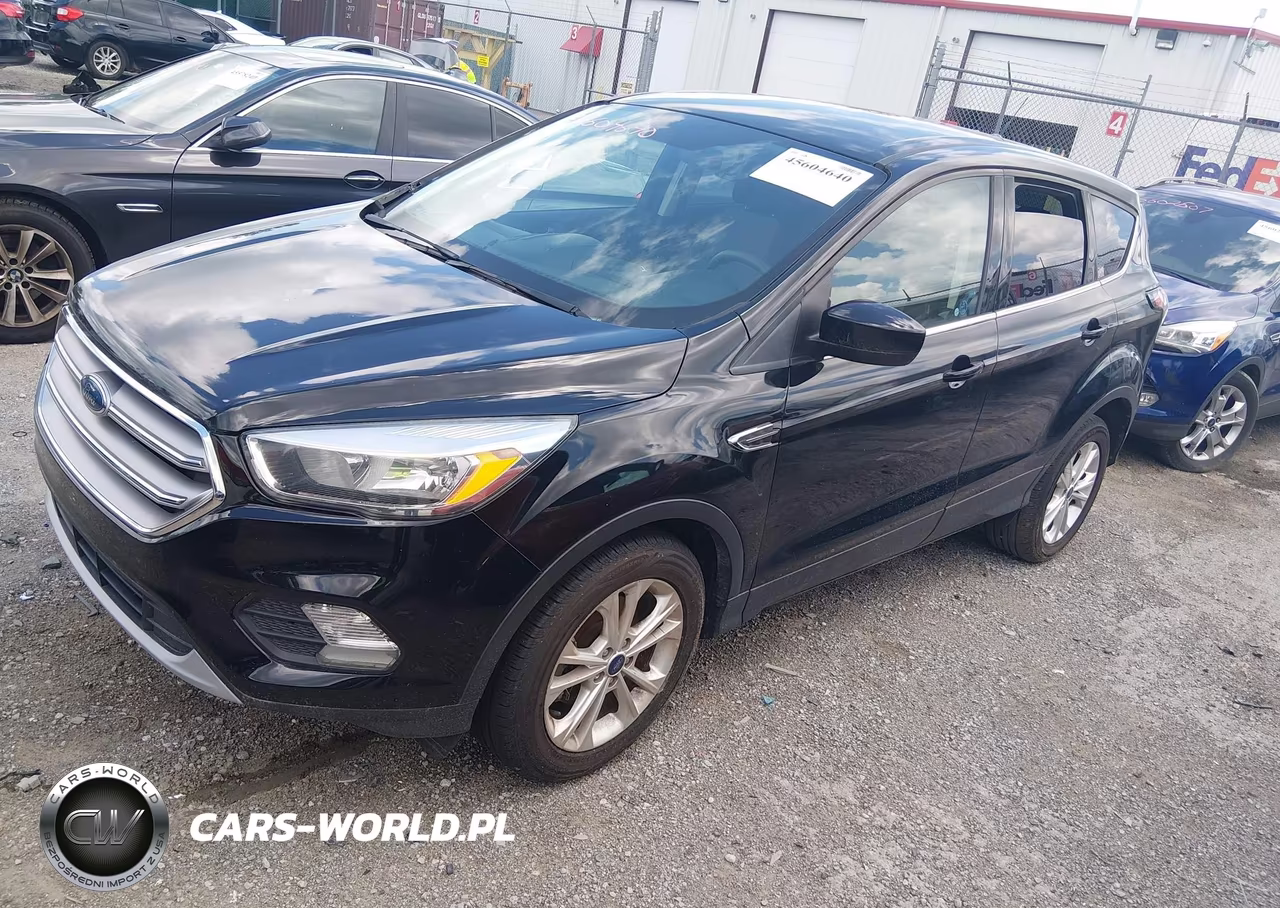 2017 Ford Escape Se VIN:1FMCU0GD8HUC08802 - 2