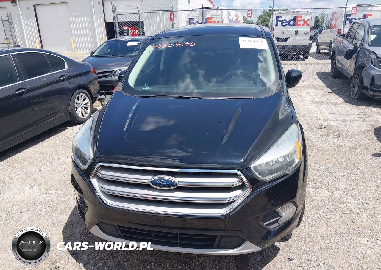 2017 Ford Escape Se VIN:1FMCU0GD8HUC08802 - 6