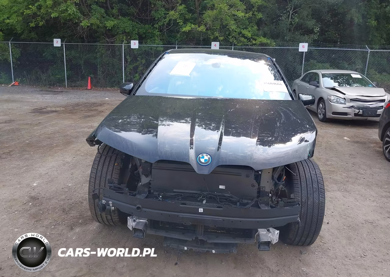 2024 BMW Ix xDrive50 VIN:WB523CF0XRCN27186 - 12