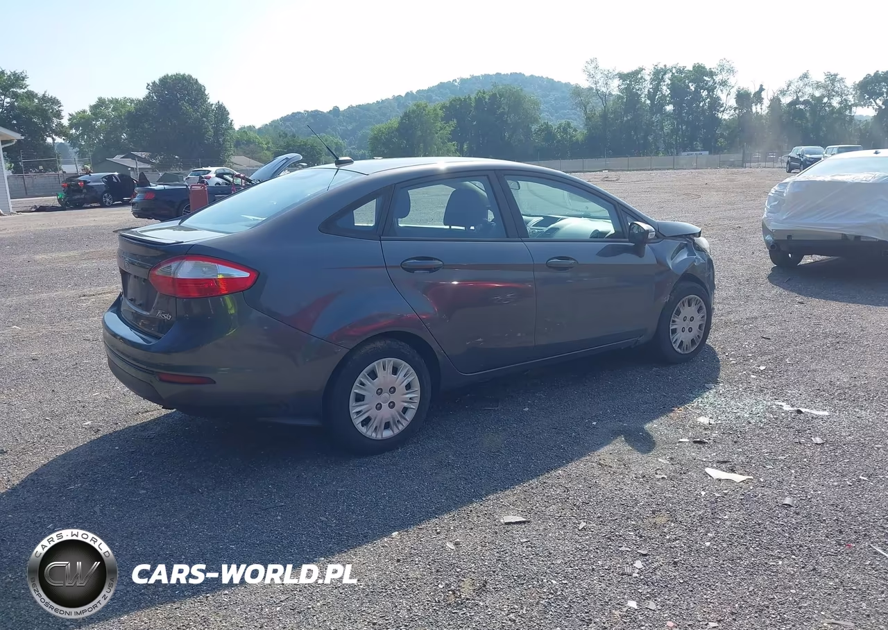 2015 Ford Fiesta Se VIN:3FADP4BE0FM189998 - 4