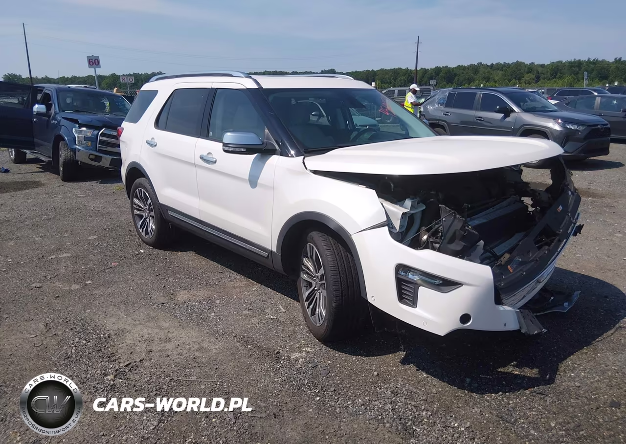 2018 Ford Explorer Platinum – zdjęcie 1 z 16