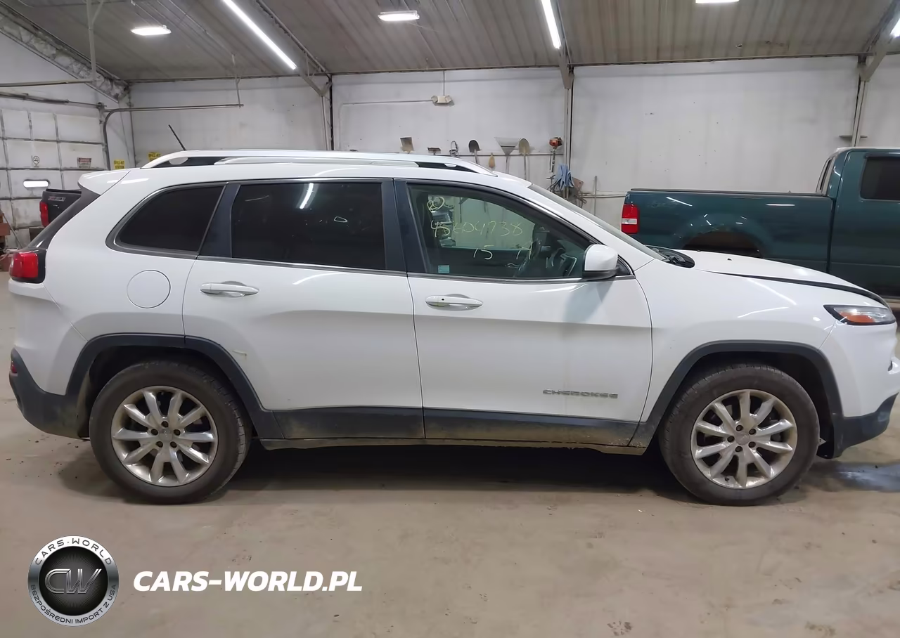 2015 Jeep Cherokee Limited VIN:1C4PJMDS7FW615374 - 13