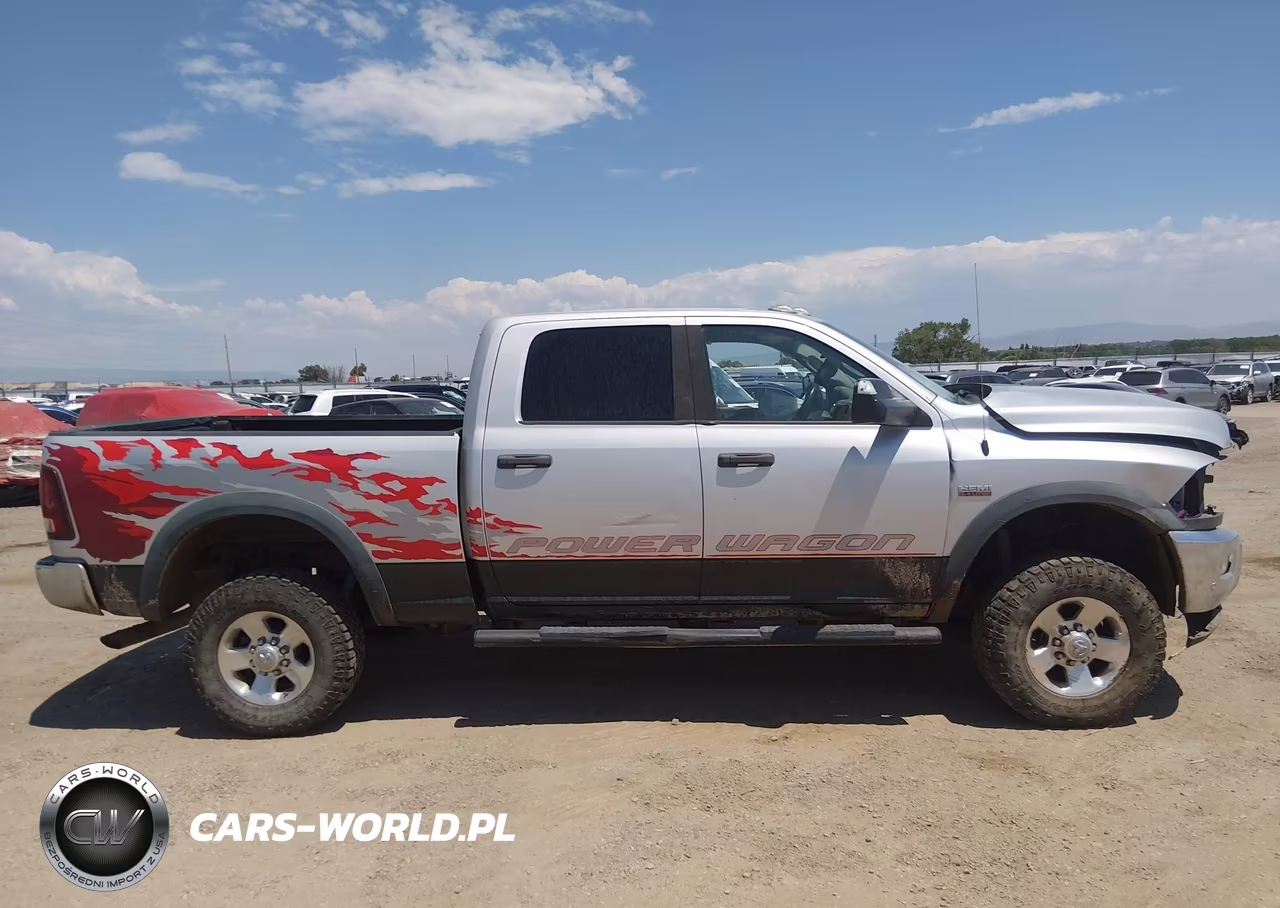 2016 Ram 2500 Power Wagon VIN:3C6TR5EJ7GG236529 - 13