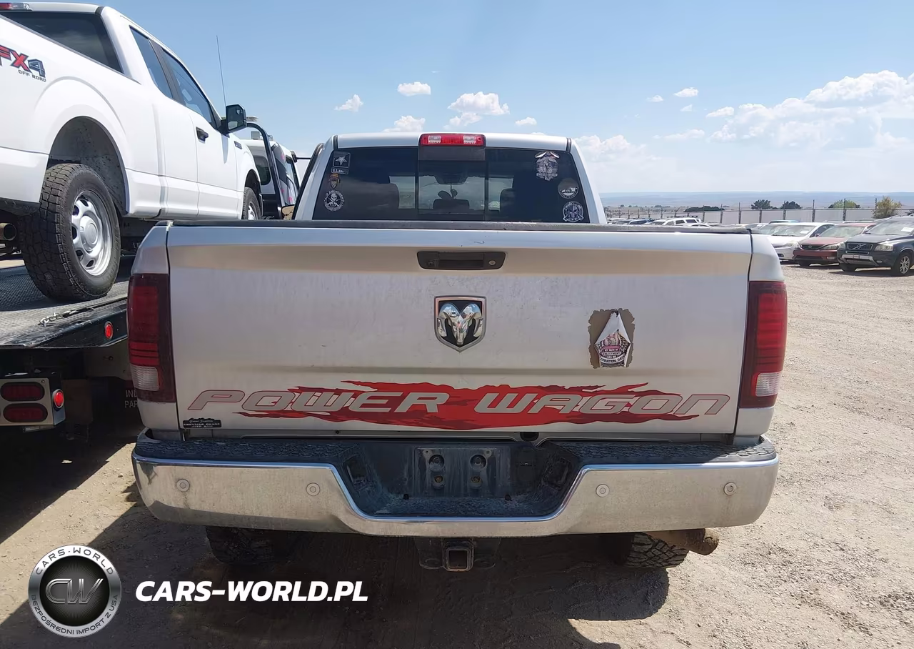 2016 Ram 2500 Power Wagon VIN:3C6TR5EJ7GG236529 - 16