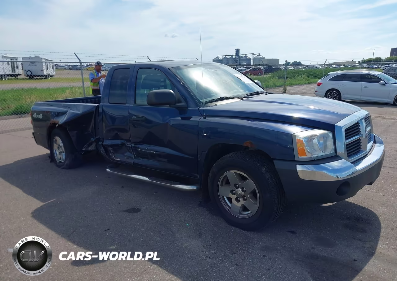 2005 Dodge Dakota Slt