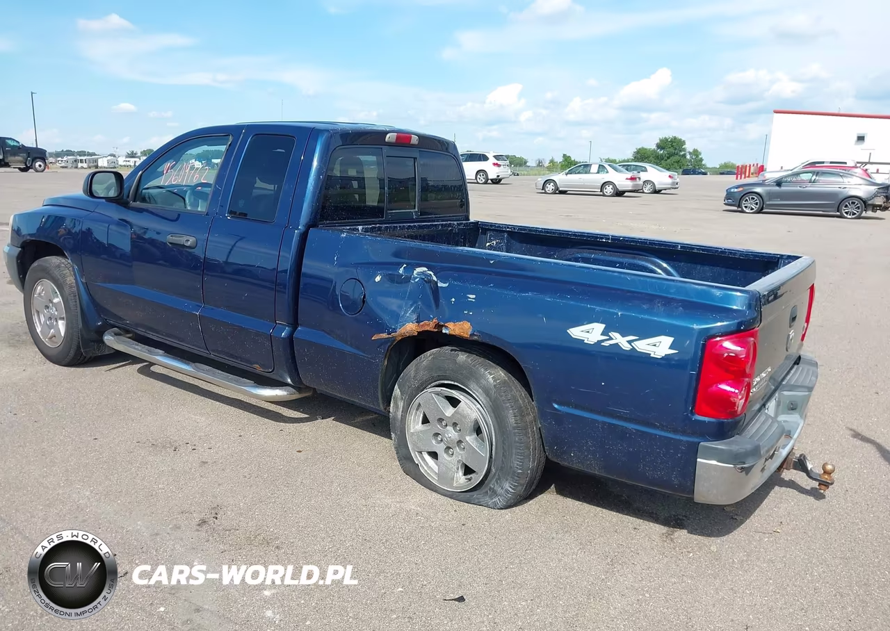 2005 Dodge Dakota Slt VIN:1D7HW42N35S163972 - 3