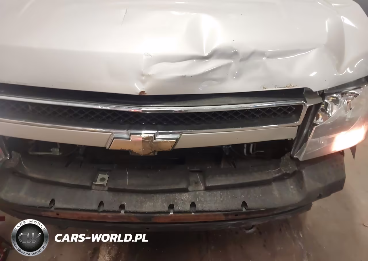 2009 Chevrolet Tahoe Ls VIN:1GNFK13049R179682 - 6