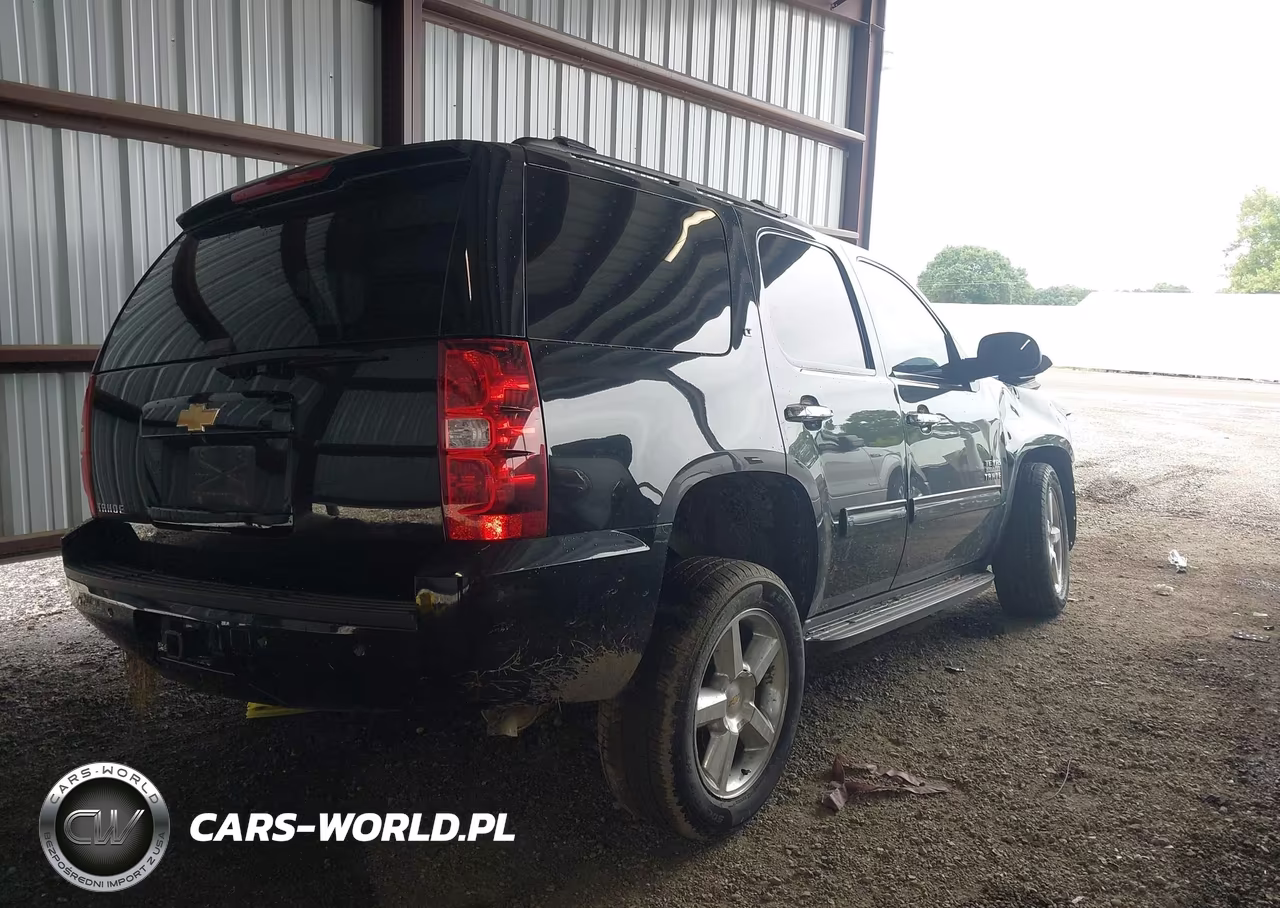 2014 Chevrolet Tahoe Lt VIN:1GNSCBE09ER147528 - 4